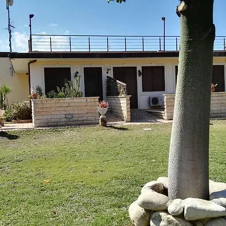 Hotel apartamentowy Nuovo Messico *